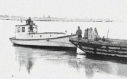 Motorized schooner Velox.jpg