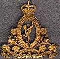 Capbadge rccs qc off med crwn bk.jpg