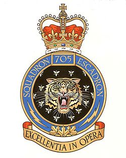 Unit crest 705 Comm Sqn.jpg