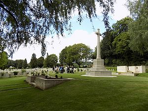 Cemetery Ecoivres Military.jpg