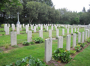 Cemetery Reykjavik Fossvogur.jpg