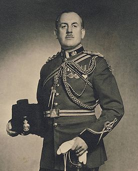 Lieutenant Colonel S.A. Lee portrait.jpg